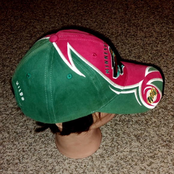 Vtg NHL Minnesota Wild Embroidered Red Green Cream Strapback Hat OS - Picture 7 of 10